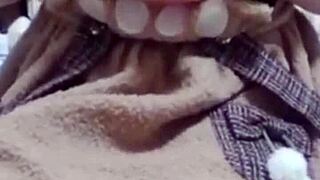 Lovebird Princess: Brother Helps Sister’s Itchy Needs Fast