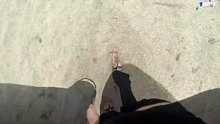 Sara Blonde gives rough public blowjob on Santa Marta beaches