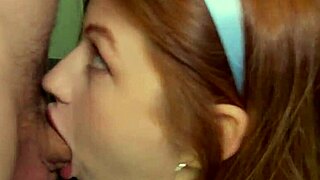 Studentka złapana przez żądnego fotografa na mocnego ruchania!