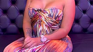 colombian model of 22 has oily sex in her first casting