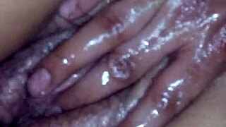 Clitoris Close-Up Masturbation While I Slide It In