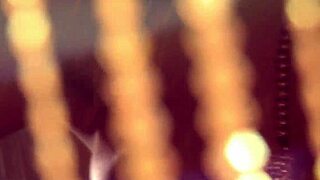 hey, ever seen a bollywood babe go fully nude?