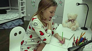 Čas, da mojo mlado 18+ pastorko spremenim v žensko