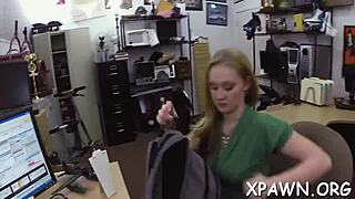 Amateur Slut in Reality Scene Sucking and Showing Curves