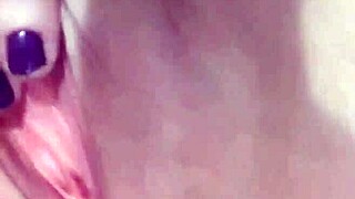 Hey, watch this amateur solo stroke session!