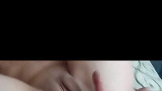 I deep throat and finger fuck this tight pussy so passionately