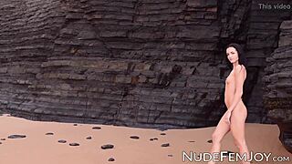 Babe Poses in Bikini Showing Shaved Pussy and Perfect Ass on Beach