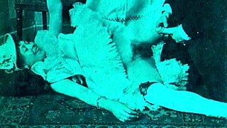 Bringing Back That Vintage Hairy Pussy Vibe