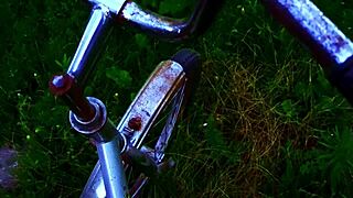 Damn, Hot Blowjob During Summer Cycling!