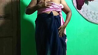 Mature mommy says, 'Fuck my ass hard' in homemade indian scene.