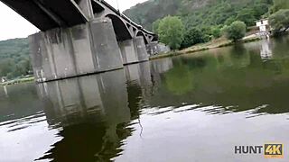 vendi a su novia por dinero