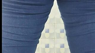 Hidden camera catches mature Latina Ann in bathroom fetish! Golden shower exposed.