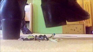 Gorgeous Sadistic Giantess Machines Feet with No Escape