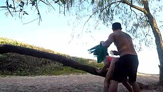 she fucks on beach for car help