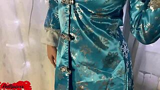 Blonde sucks dick and doggy fucks with cumshot 😏