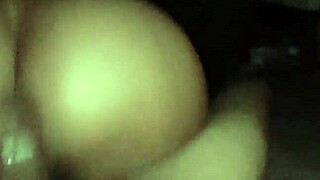 Novinha Rabuda Sentando On Big Cock