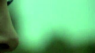 Wow, Maxim Law's Cunning Cougar Gives Intense Blowjob!