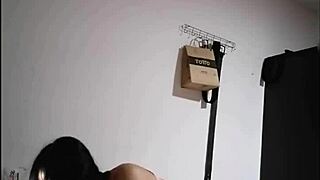 me vuelve a buscar para que le ayude