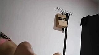 me vuelve a buscar para que le ayude