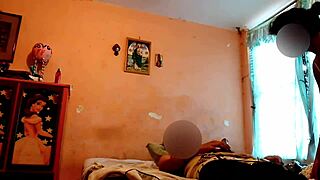 Unfaithful girlfriend CHEATS with best friend in HIDDEN camera amateur video