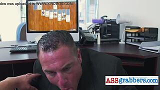 Does this gay stud give his employee a hardcore?