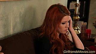 Gorgeous Lesbian Licking