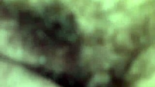 Que chupada gostosa no chuveiro gozei três vezes