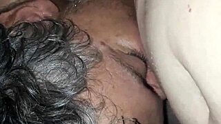 Que chupada gostosa no chuveiro gozei três vezes