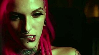 qween e pocahontas decidem aliviar o tesão conversando sobre o boy