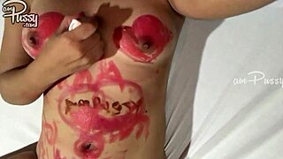 Amateur Asian Girl Paints Naked Body with Lipstick