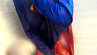 Supergirl saves the day in cosplay and receives an orgasm during homemade couple fun