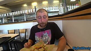 Slutty girlfriend gets cumshot with risky impregnating creampie outdoors