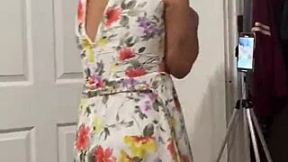 Anna Maria Mature Latina Teases Fans Backstage