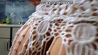 Exploring my plugged booty: a naughty revelation in solo webcam masturbation