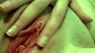 the beautiful redhead doesn't want to show her face but her youthful pussy is enough