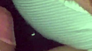 novinho mama varios pau na boate with interracial twink action