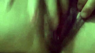 em gái thủ dâm with amateurs pussy toys