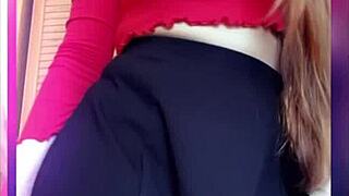 Hot Lingerie Videos: Masturbating In March 2020