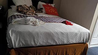 Amateur Asian escort gets a creampie
