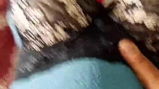 estrenando la lenceria usada que me regalo mi tia