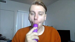 Twink Deepthroats In Pov Suck