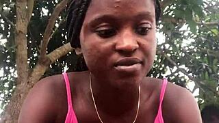 crazybitch loves to unbox packaged infront of strangerss