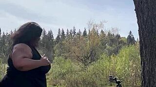 Chubby bbw remi rides bbc