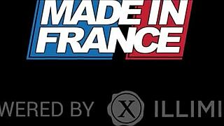 Foursome HEATS UP with Cougar and Teen 18+ Action!