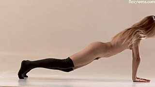 Hairy Teen 18+ Mochalkina Displays Incredible Yoga Flexibility