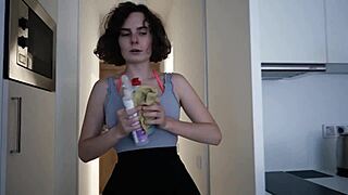 Cleaning Job Turned Into Wild Hentai Sex!