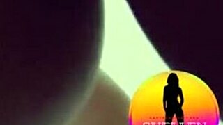 I saw the ex bbb brazil employe belly dancin