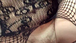 Imagine giving a blowjob and getting fucked with cum glistening on pussy