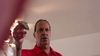 Sarah Lace's Petite Ass Hypnosis