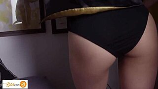 Fucking Girlfriend Dressed As Batgirl Hard